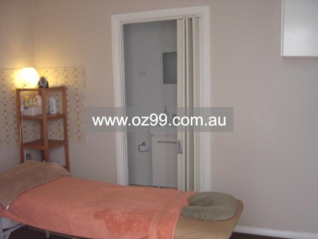 AAA Newtown Massage 按摩  Business ID： B3747 Picture 1